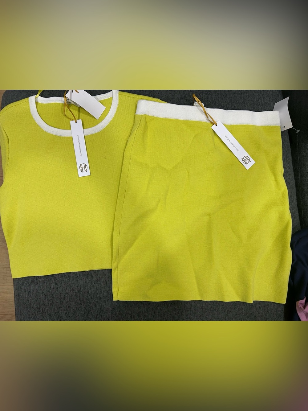 House of Harlow 1960 lime green set crop top and matching mini skirt SZ S
